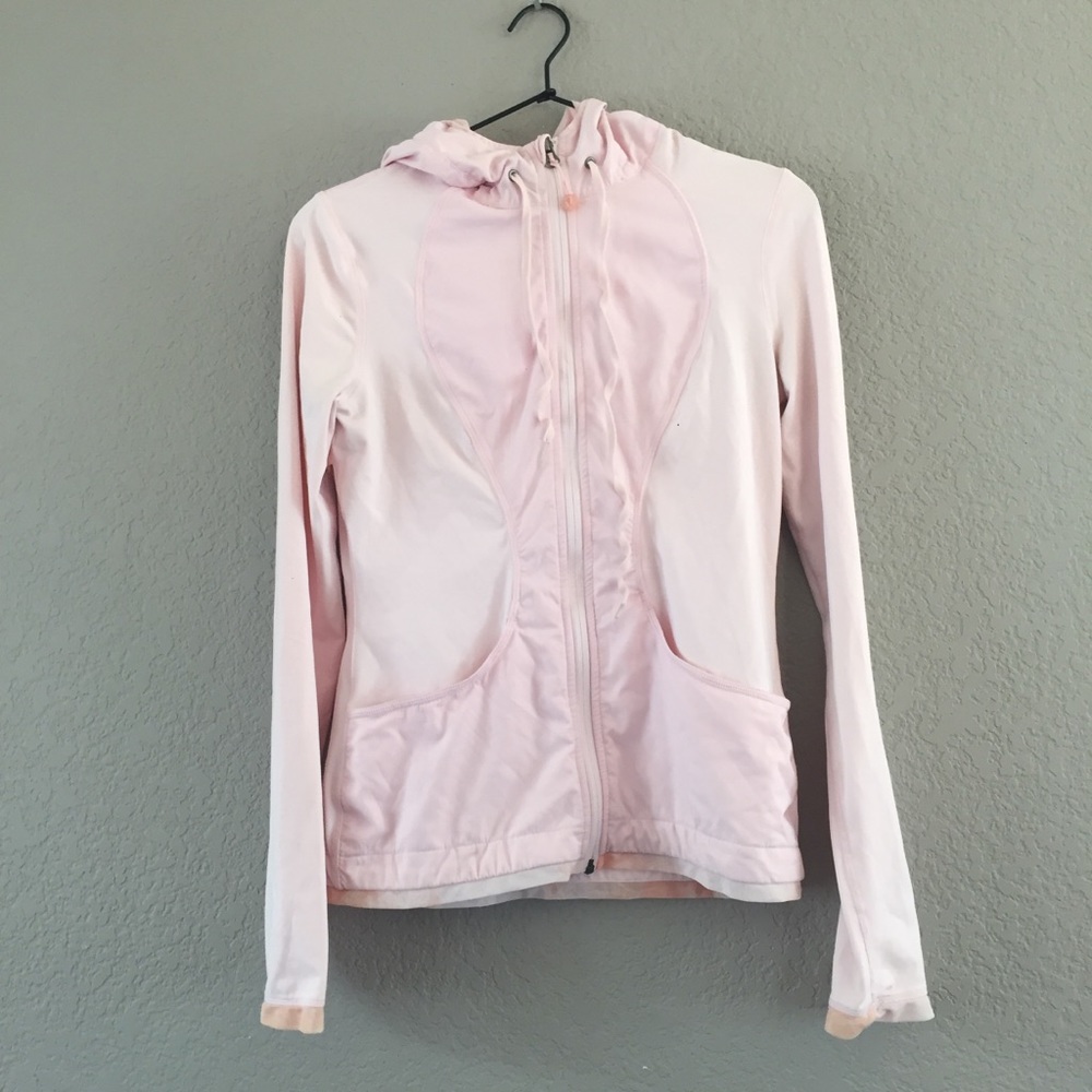 Lululemon Define Windbreaker, Size 6